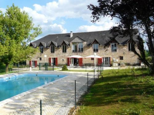 Logis Hotel Auberge De Cartassac Cressensac-Sarrazac Luaran gambar