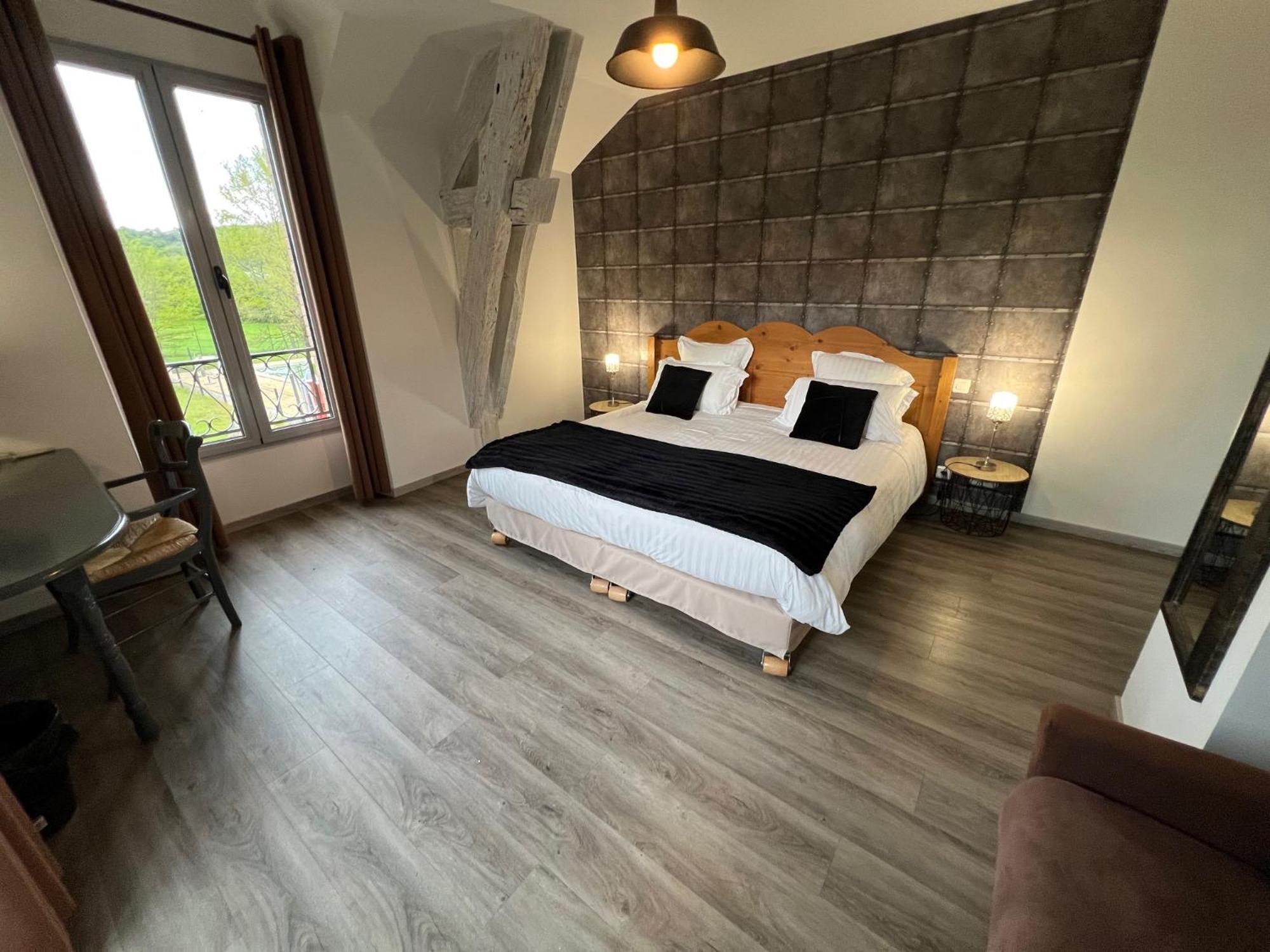 Logis Hotel Auberge De Cartassac Cressensac-Sarrazac Luaran gambar