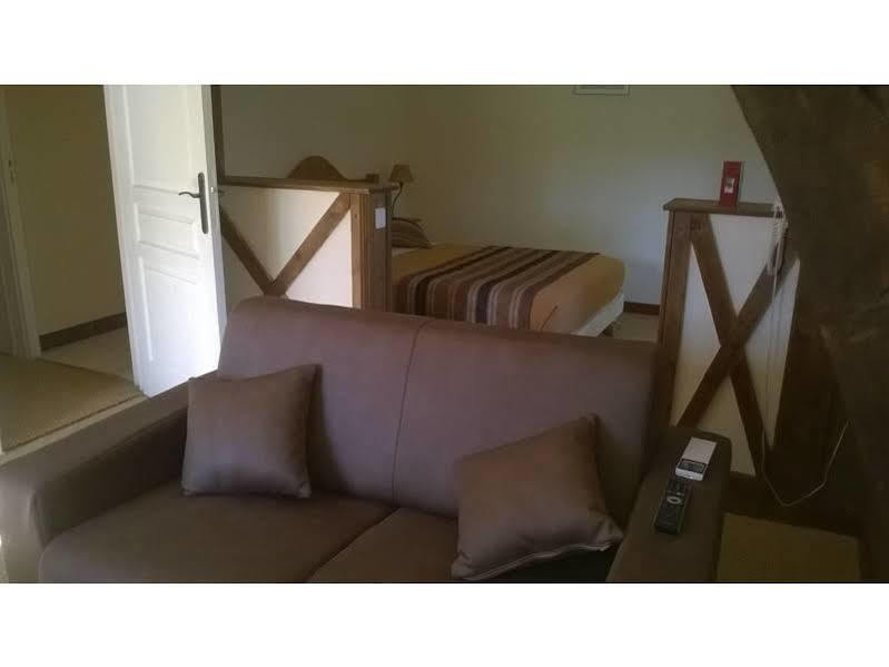Logis Hotel Auberge De Cartassac Cressensac-Sarrazac Luaran gambar